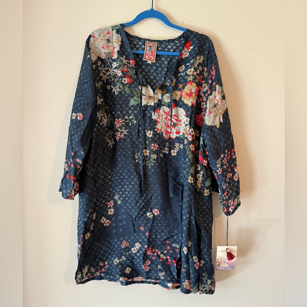 NWT Johnny Was Navy Floral Tie-Front Tunic 100% SILK size XL